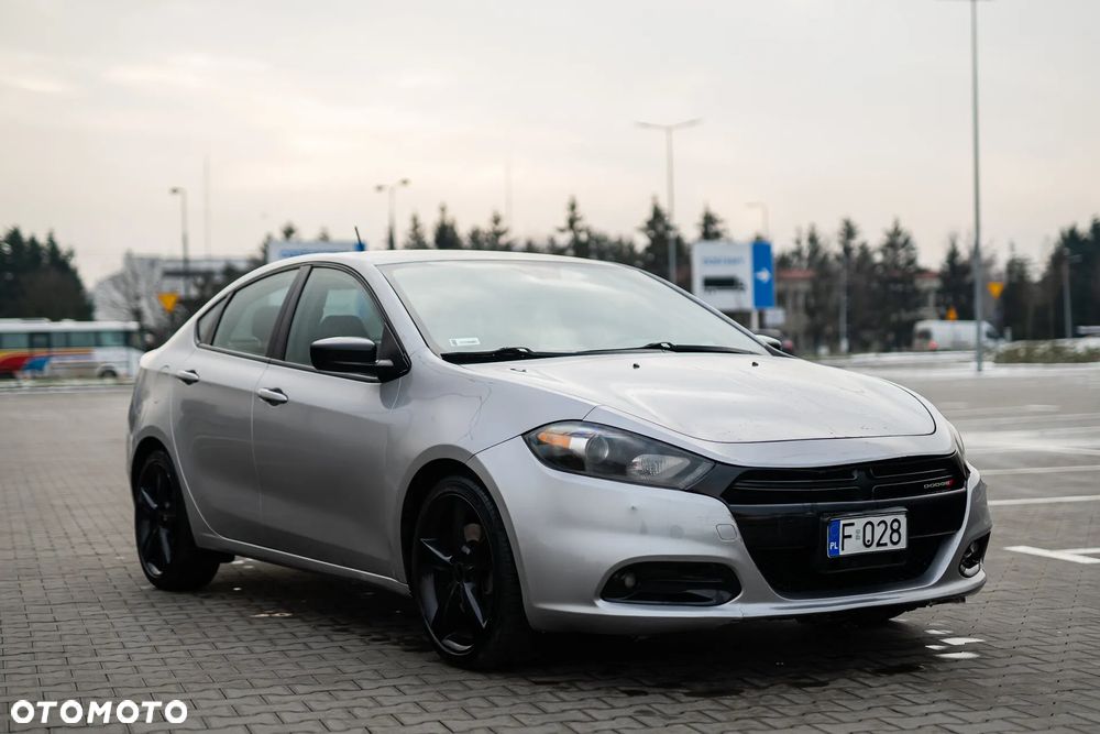 Dodge Dart - 2