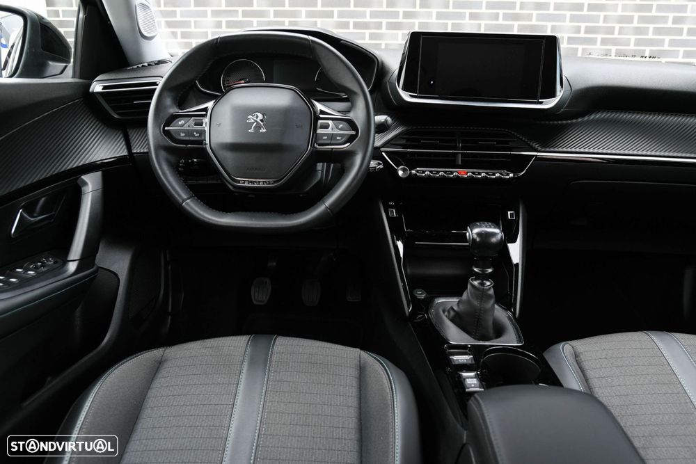 Peugeot 2008 1.2 Allure - 11