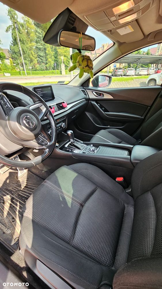 Mazda 3 - 8