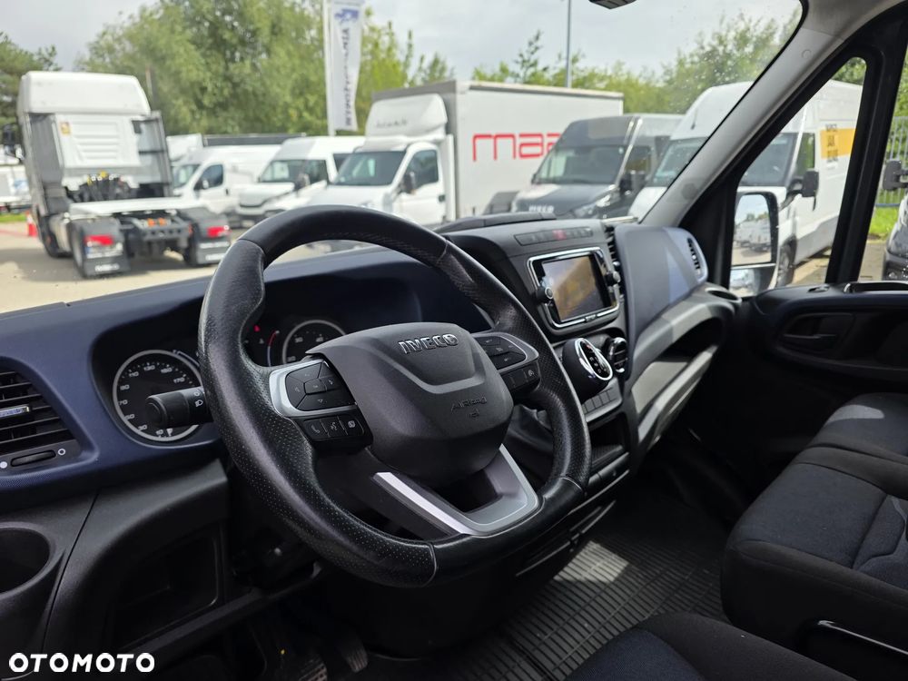 Iveco 35S18A8V L3H2 Automat Średniak Furgon Blaszak Silnik 3L 180KM Krajowy Ledy - 18