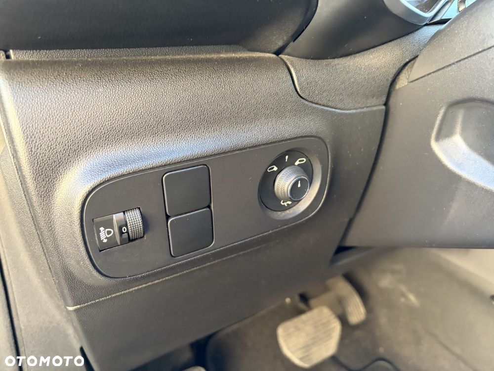 Citroën C3 Pure Tech 110 S&S EAT6 MAX - 14