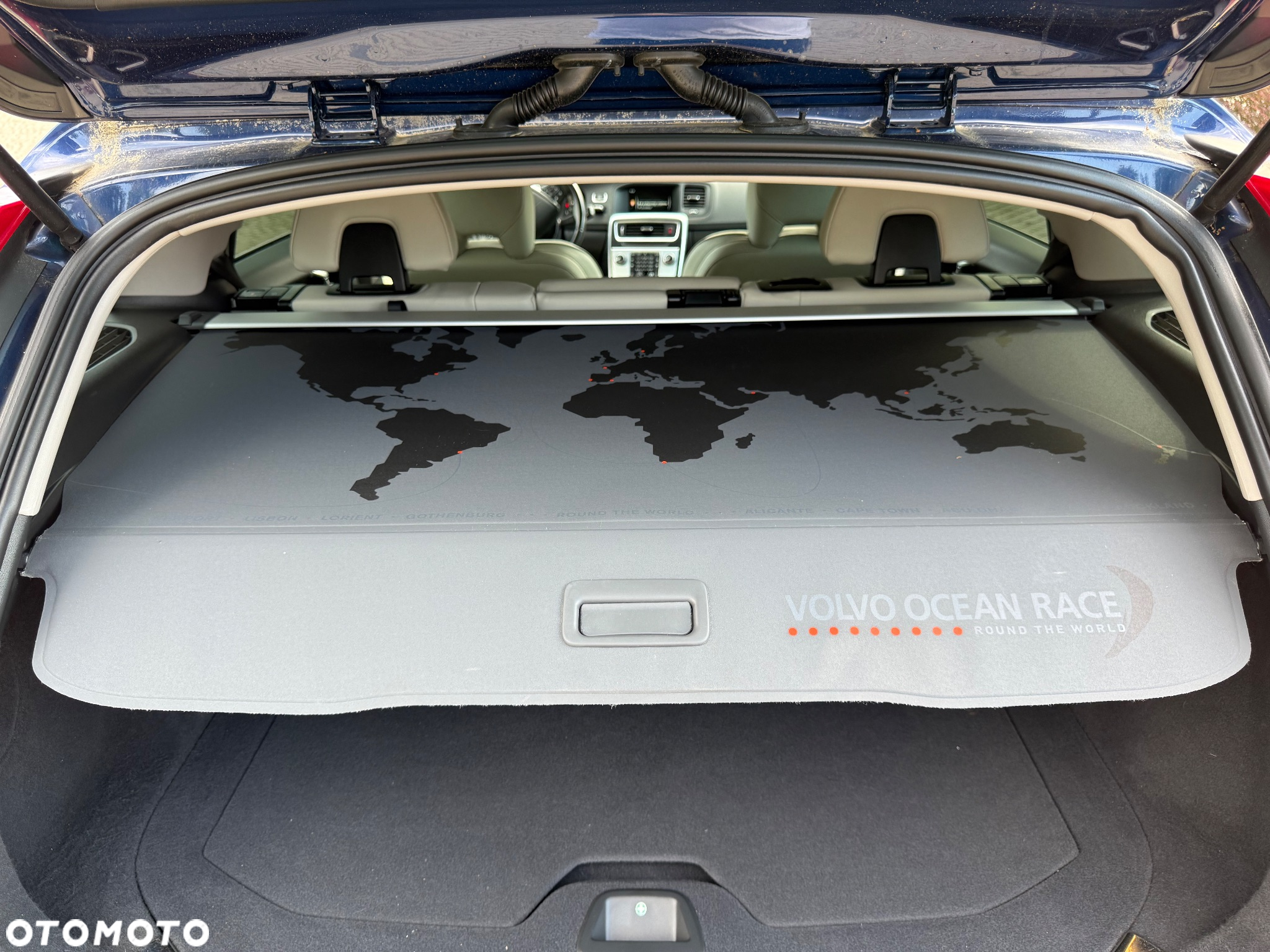 Volvo V60 D4 - 25