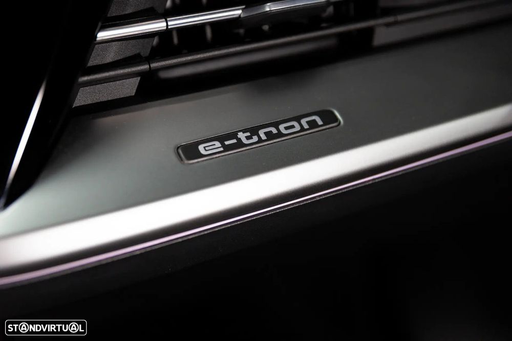 Audi Q4 e-tron 45 quattro 82 kWh - 24