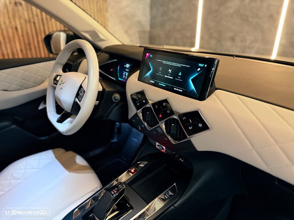 DS DS3 Crossback E-TENSE LOUVRE - 29