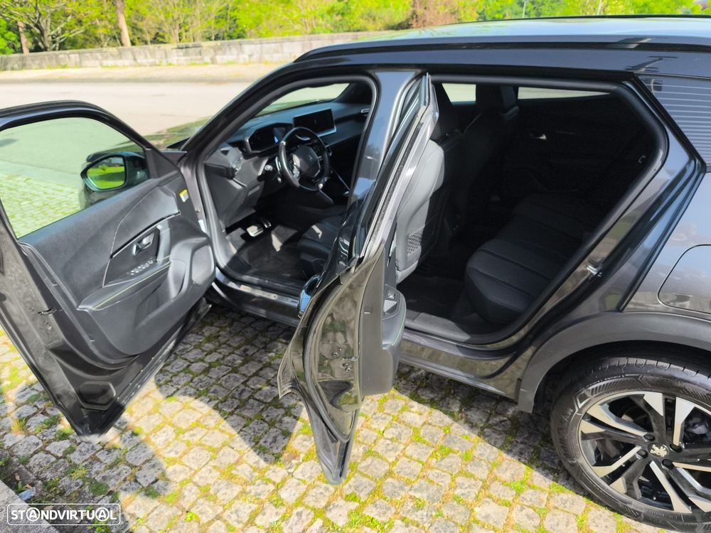 Peugeot 2008 1.5 BlueHDi GT Line EAT8 - 16