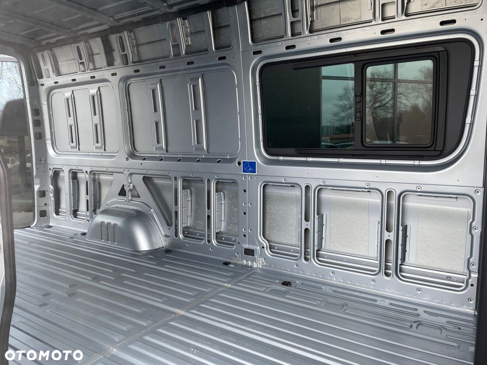 Mercedes-Benz Sprinter 319 CDI POD KAMPERA kamera 360 hak 3,5t - 12