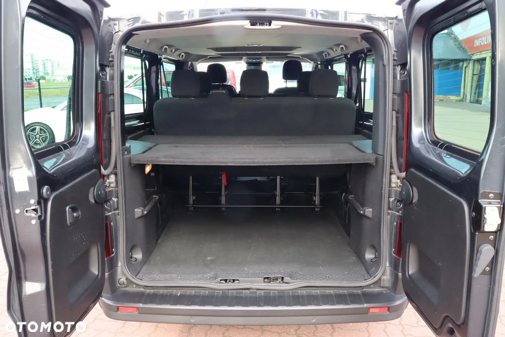 Renault Trafic - 10