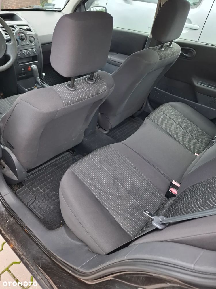 Renault Megane 1.4 Confort Expression - 6