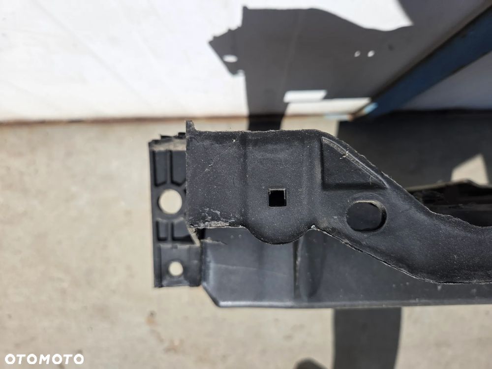 Pas przedni wzmocnienie Peugeot 208 2008 Citroen C3 III 1.2 B    9677952180 - 4