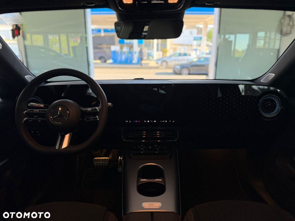 Mercedes-Benz CLA 200 mHEV 8G-DCT - 20