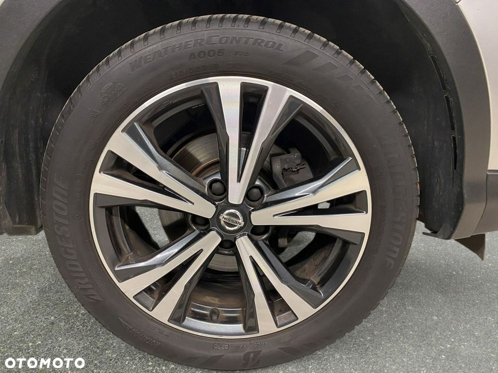 Nissan Qashqai 1.3 DIG-T N-Connecta - 11