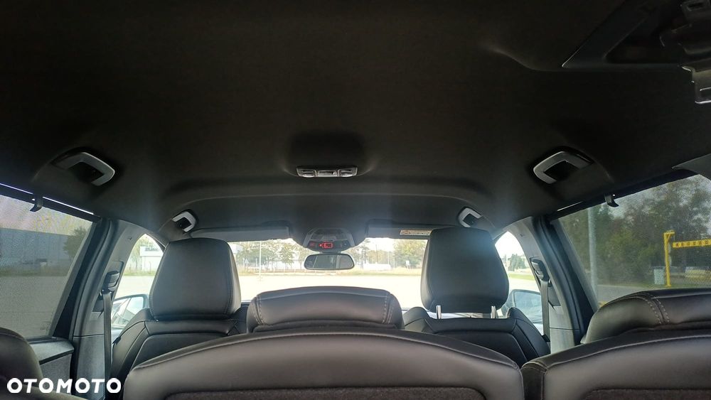 Peugeot 5008 - 10