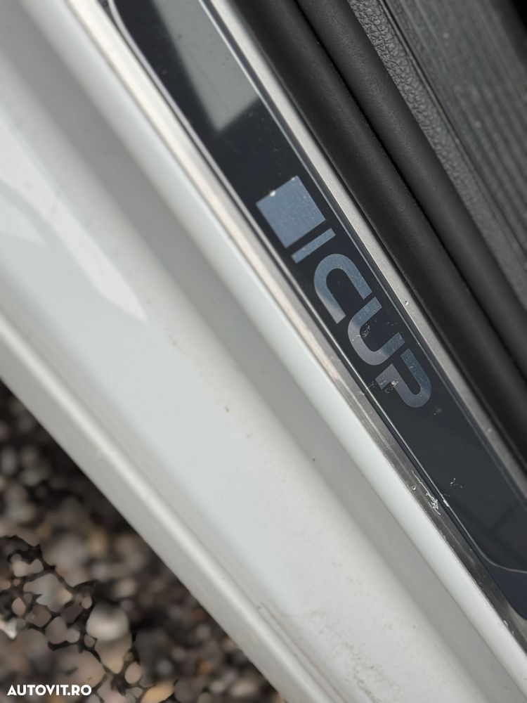 Volkswagen Golf 1.4 TSI BlueMotion Technology DSG Cup - 30