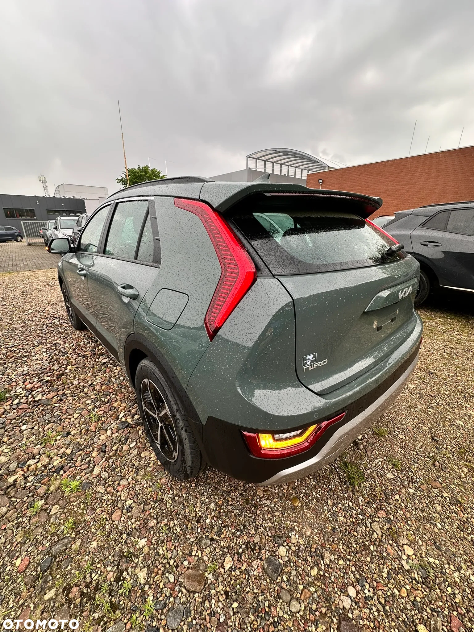 Kia Niro 1.6 GDI Hybrid M - 6