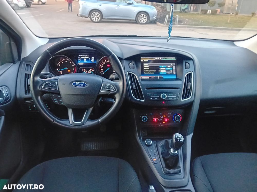 Ford Focus 1.0 EcoBoost Start Stop Titanium - 5