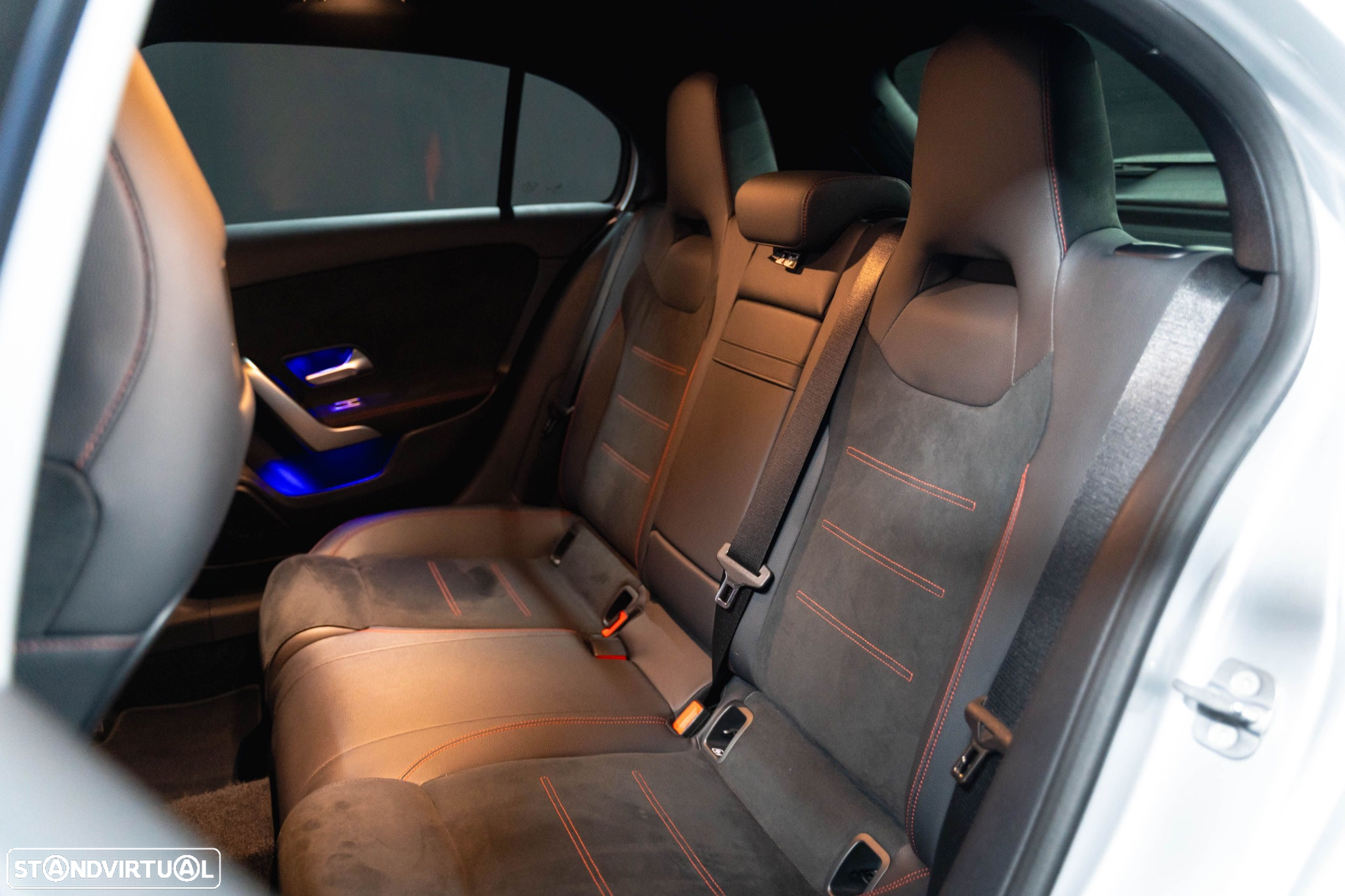 Mercedes-Benz A 180 d - 12