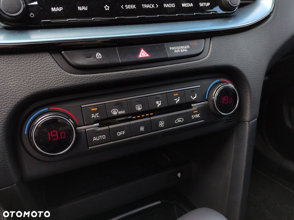 Kia XCeed 1.6 T-GDI Tribute DCT - 14