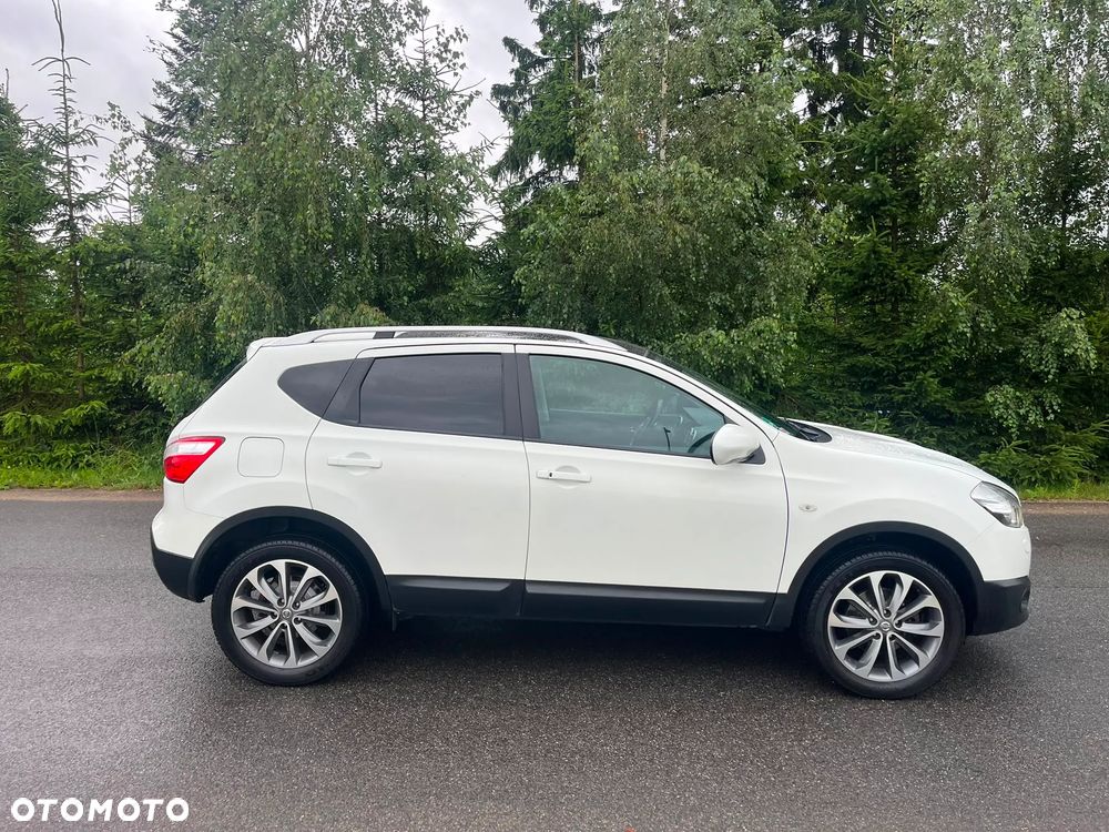 Nissan Qashqai 2.0 tekna - 8