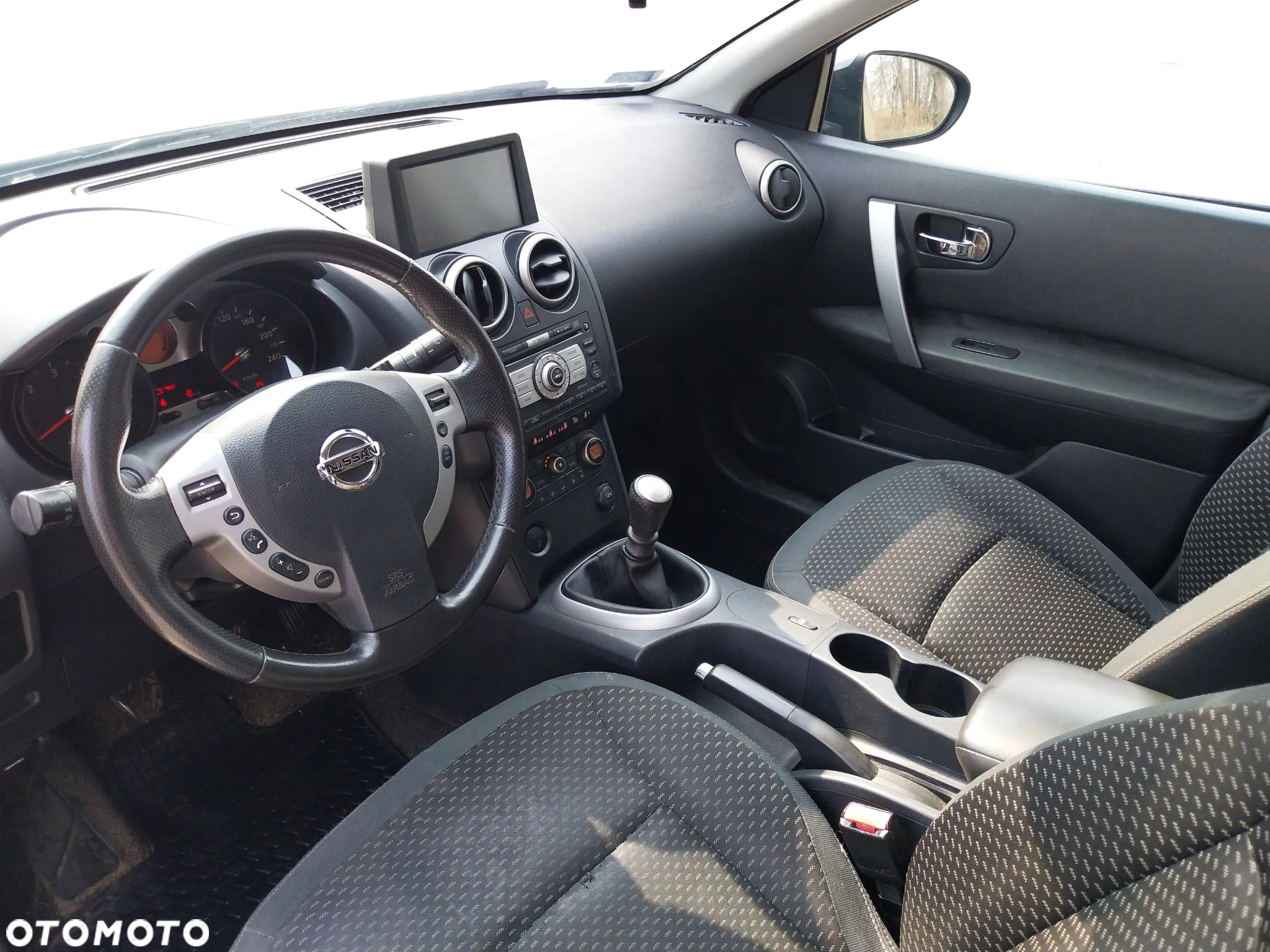 Nissan Qashqai 2.0 dCi DPF tekna - 5