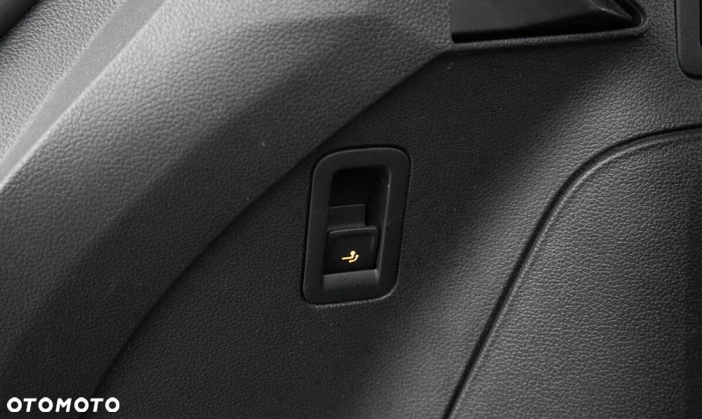 Volkswagen Tiguan - 20