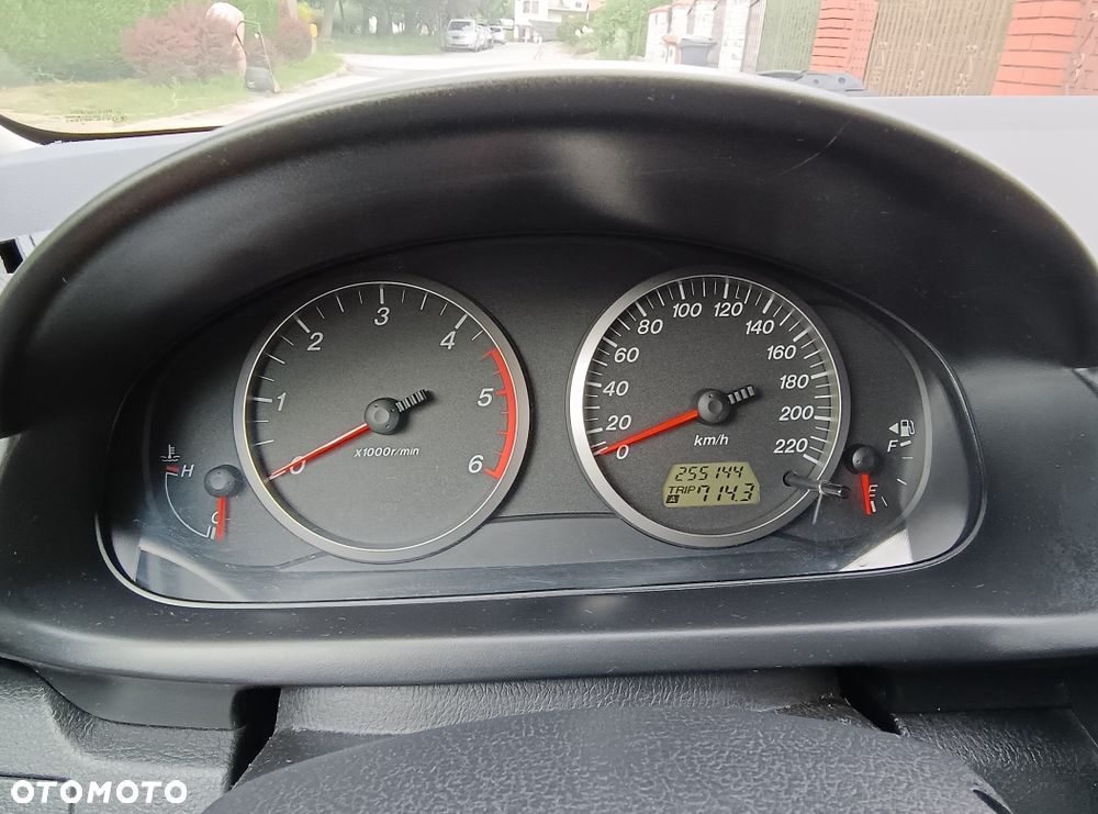 Mazda 2 - 5