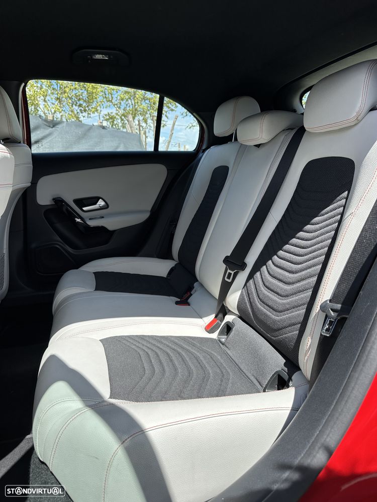 Mercedes-Benz A 180 d 7G-DCT - 19