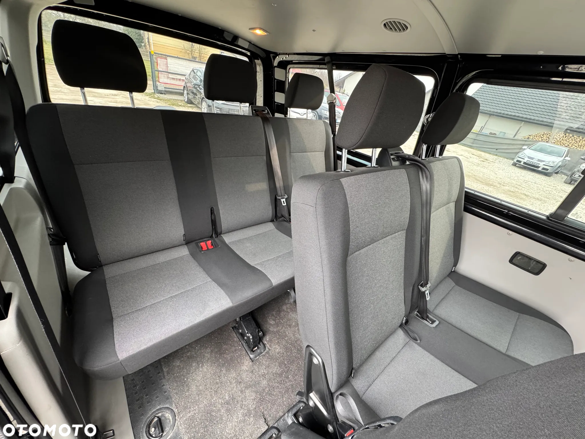 Volkswagen Transporter Caravelle T6.1 Lang Comfortline - 6