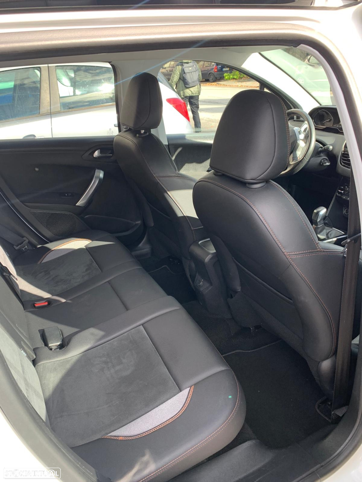 Peugeot 2008 1.2 PureTech Active - 6