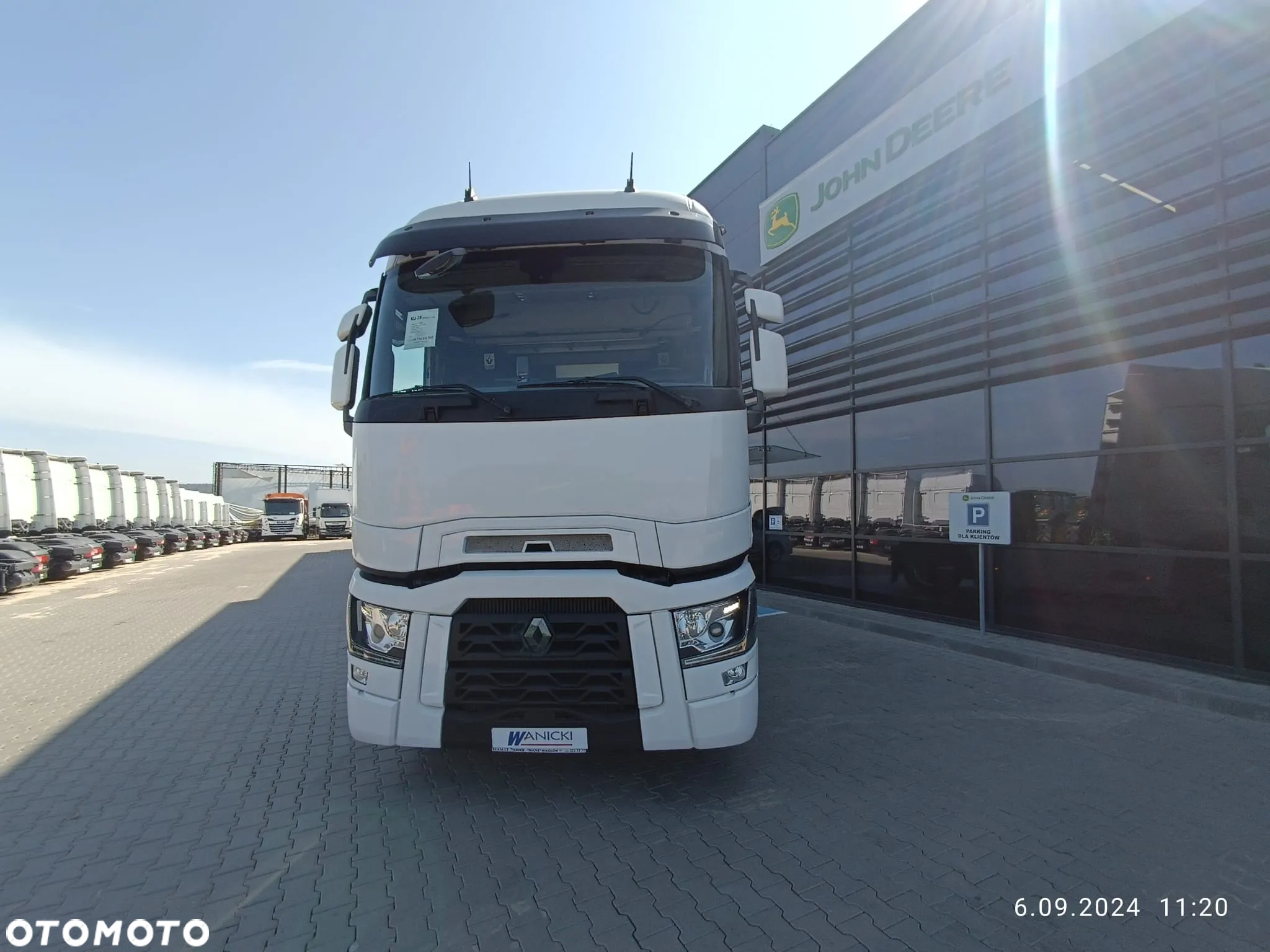 Renault T520 / STANDARD / HIGH / VEB - 26