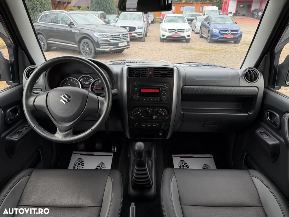 Suzuki Jimny - 23