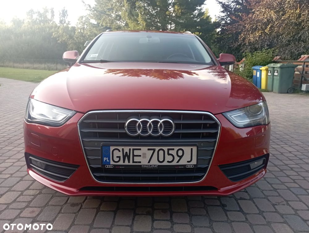 Audi A4 Avant 2.0 TDI - 8