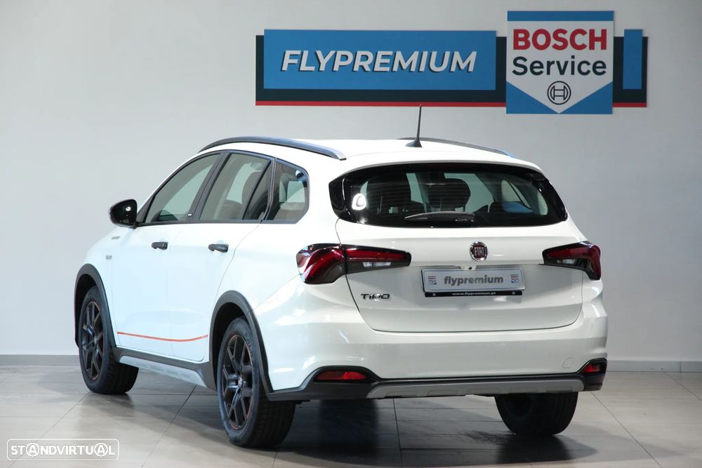 Fiat Tipo Station Wagon Cross 1.0 GSE T3 Cross - 4