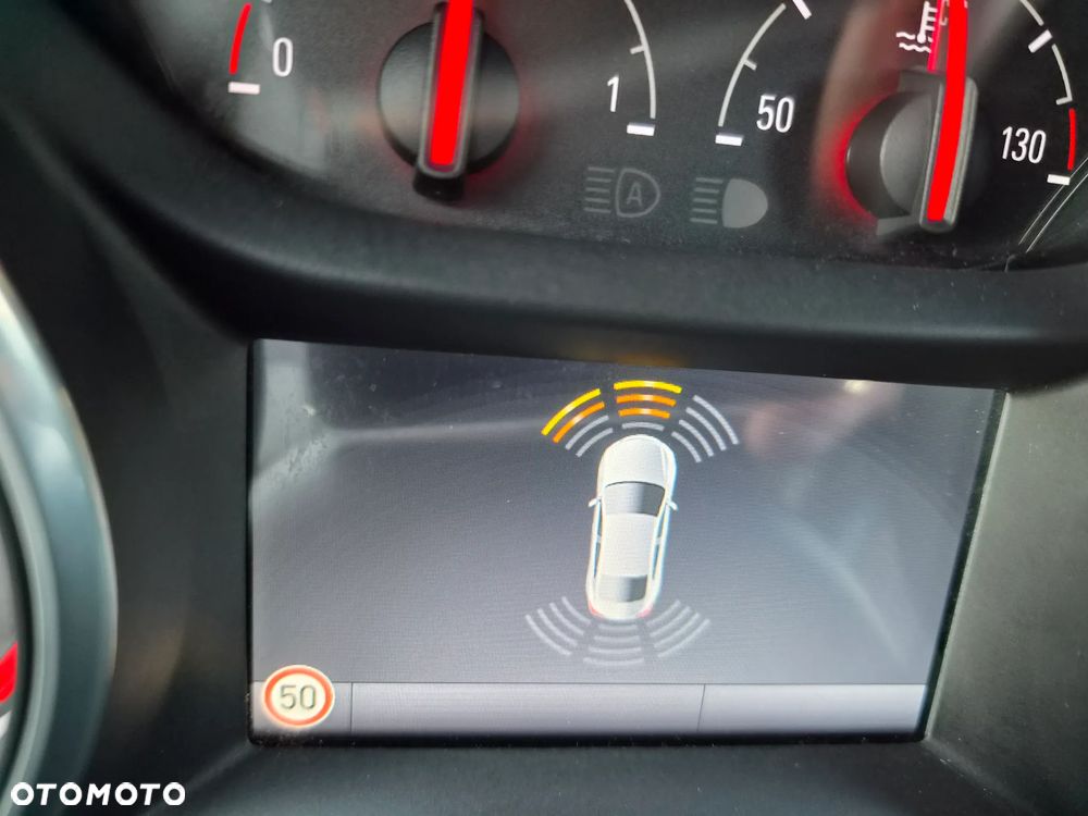 Opel Astra 1.4 Turbo Innovation - 29