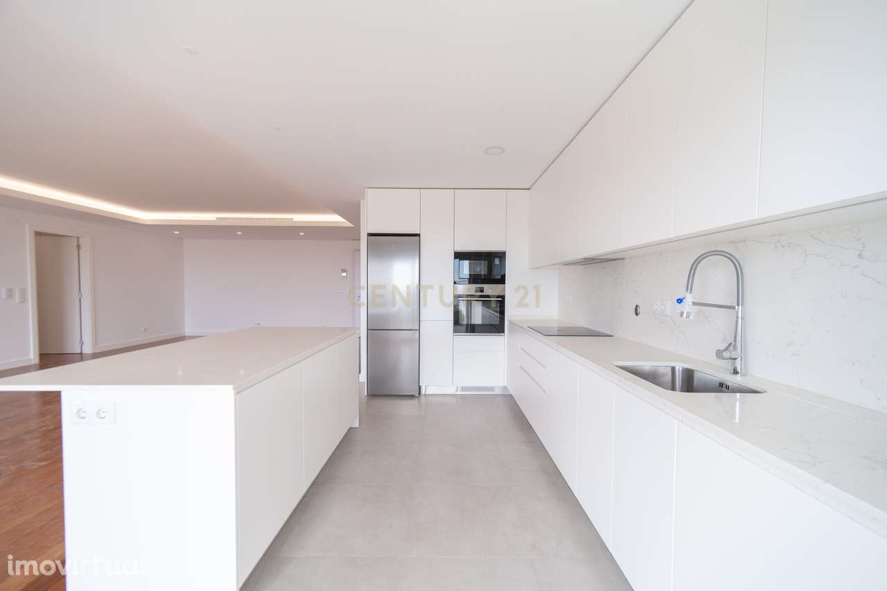 T2 NOVO em fase final de construção com vista rio | Iria Rio Residence - Grande imagem: 5/19