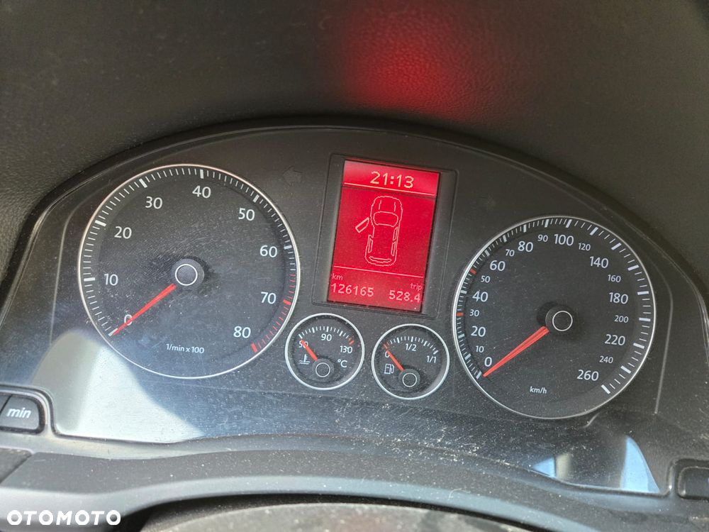 Volkswagen Golf - 12