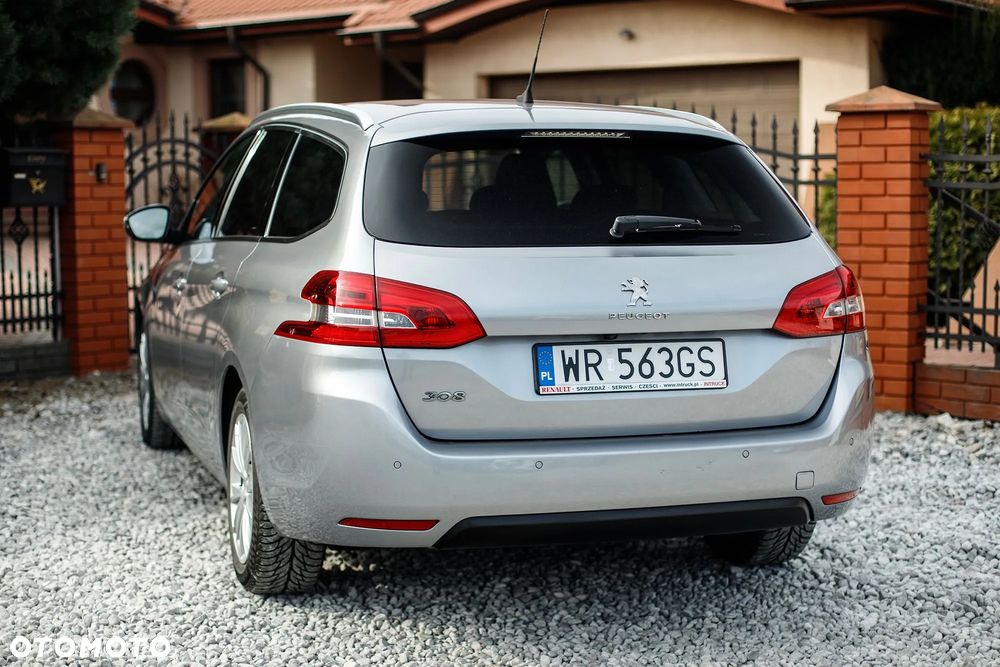 Peugeot 308 - 7