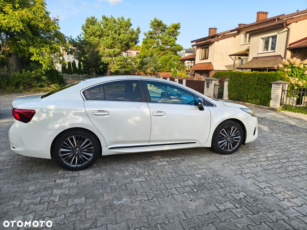 Toyota Avensis 1.8 Selection MS - 2