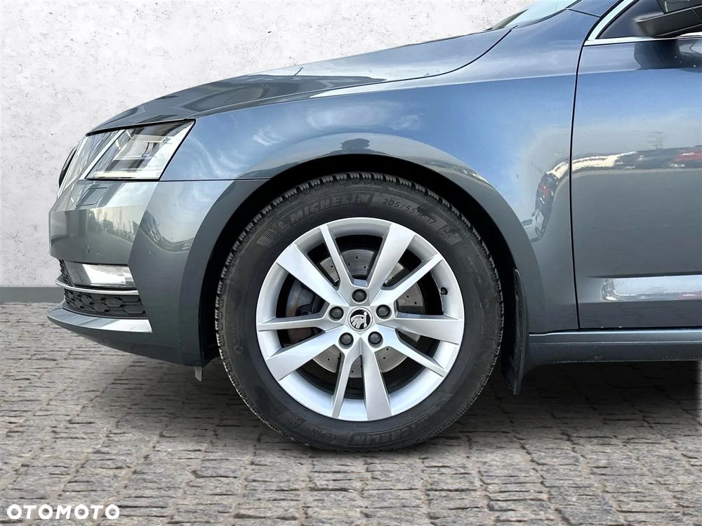 Skoda Octavia 2.0 TSI Style DSG - 33