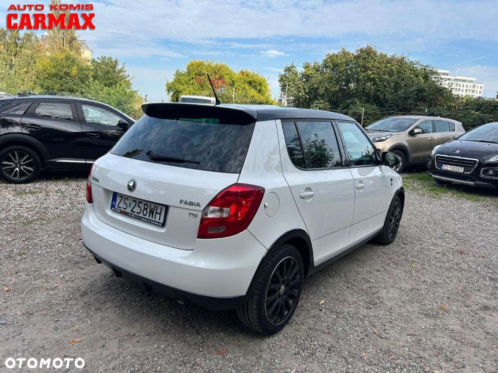 Skoda Fabia - 8