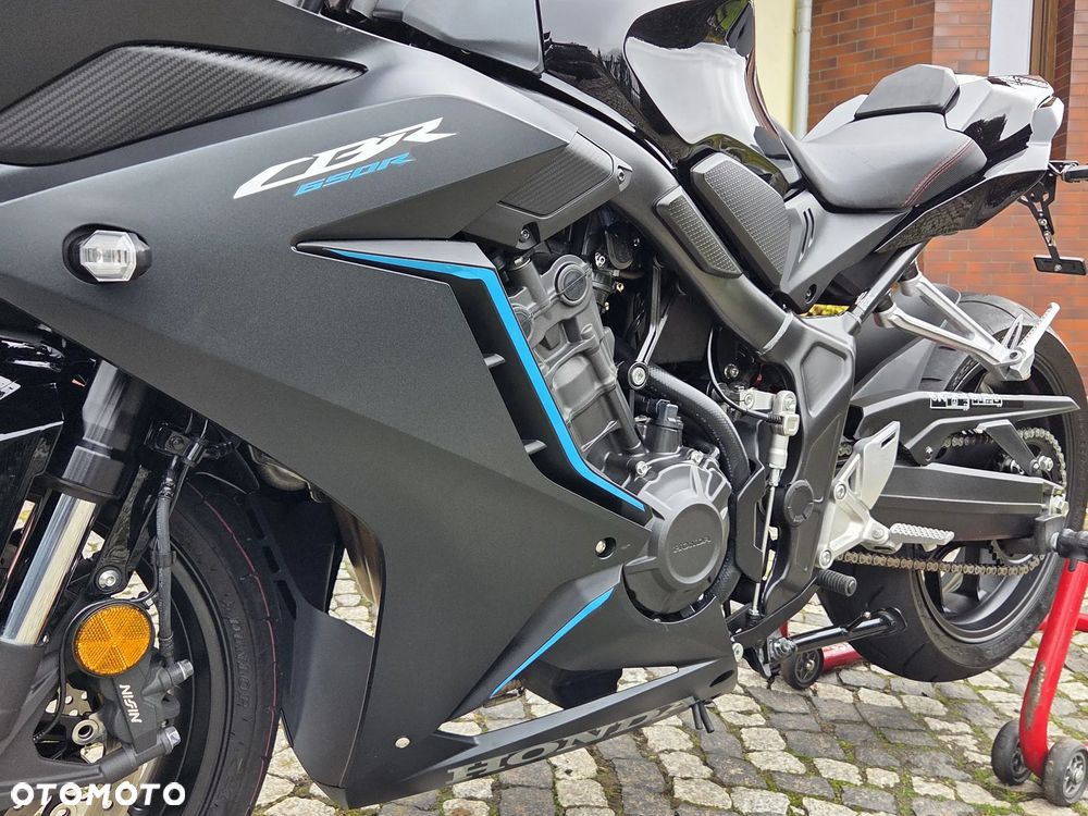 Honda CBR - 31