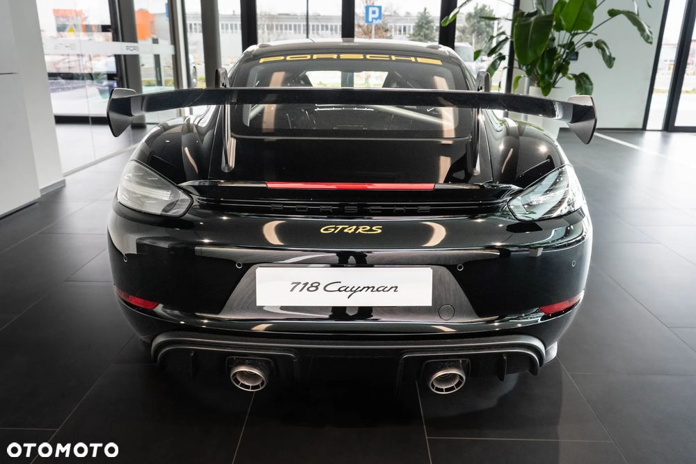 Porsche 718 Cayman GPF GT4 RS PDK - 7