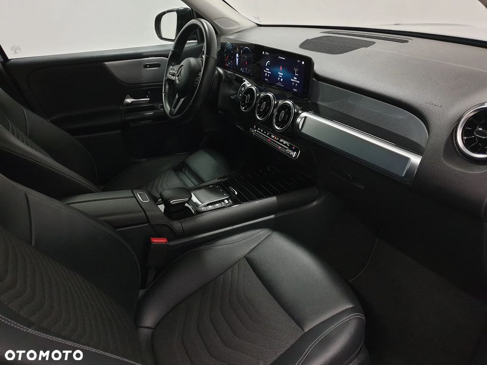 Mercedes-Benz GLB 200 d 4-Matic AMG Line 8G-DCT - 26