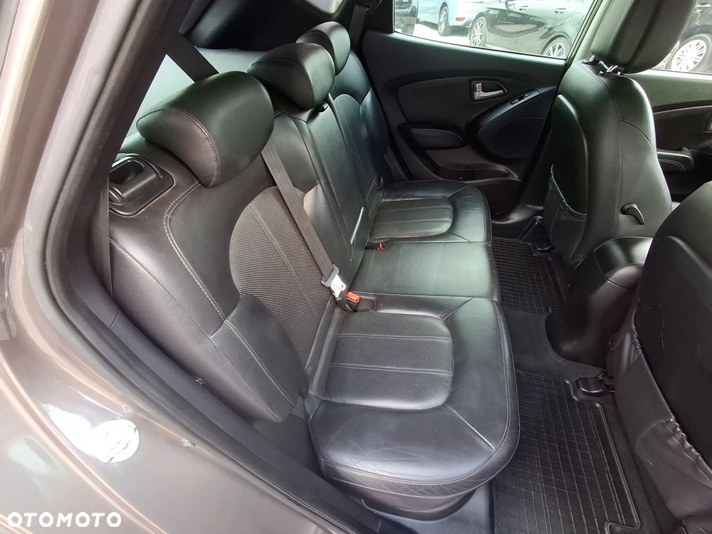 Hyundai ix35 2.0 CRDi 4WD Automatik Premium - 15