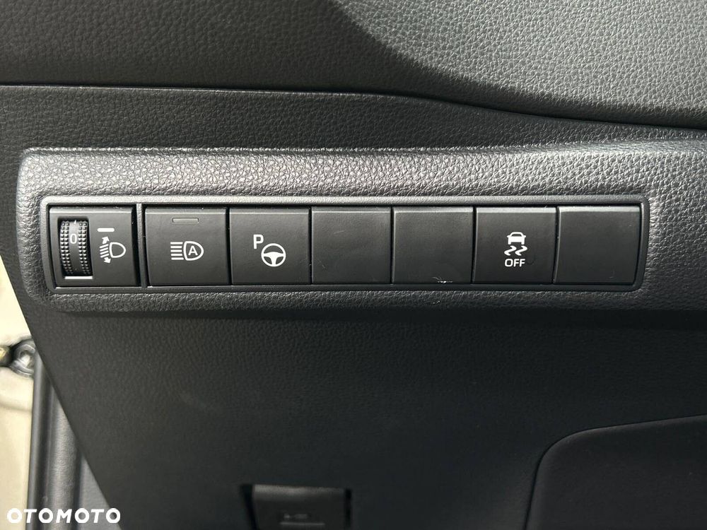 Toyota Corolla 2.0 Hybrid Comfort - 19