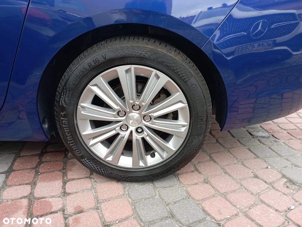 Peugeot 308 1.2 PureTech Allure S&S EAT6 - 25