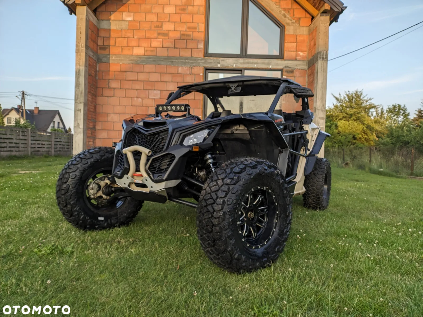 Can-Am Maverick - 16