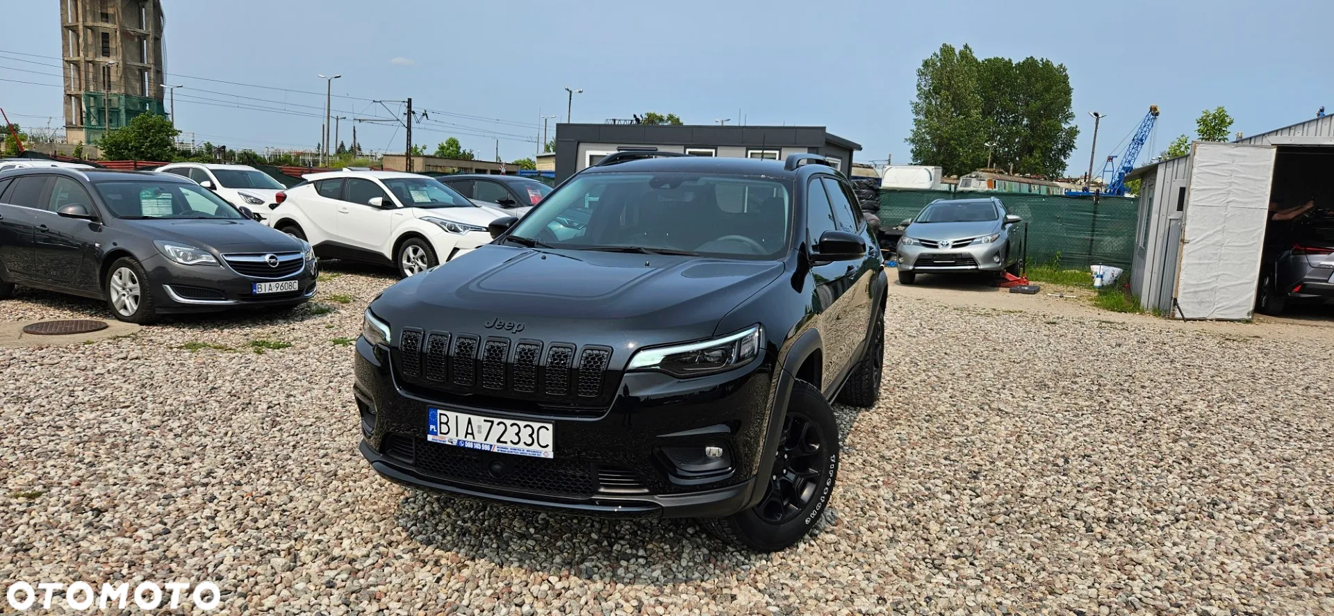 Jeep Cherokee - 5