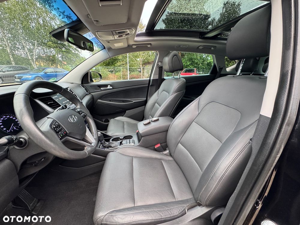 Hyundai Tucson 2.0 CRDI Premium 4WD - 26