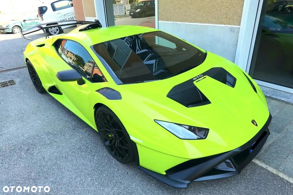 Lamborghini Huracan - 1