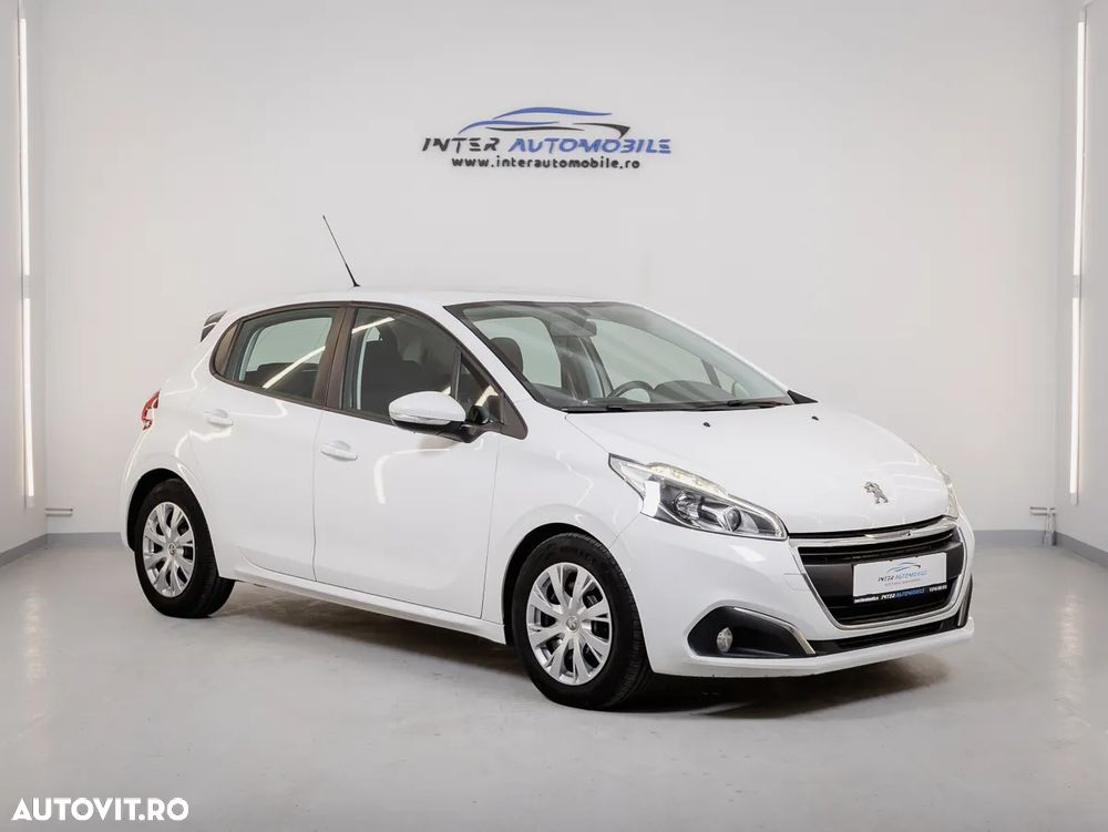 Peugeot 208 2018 photo 2